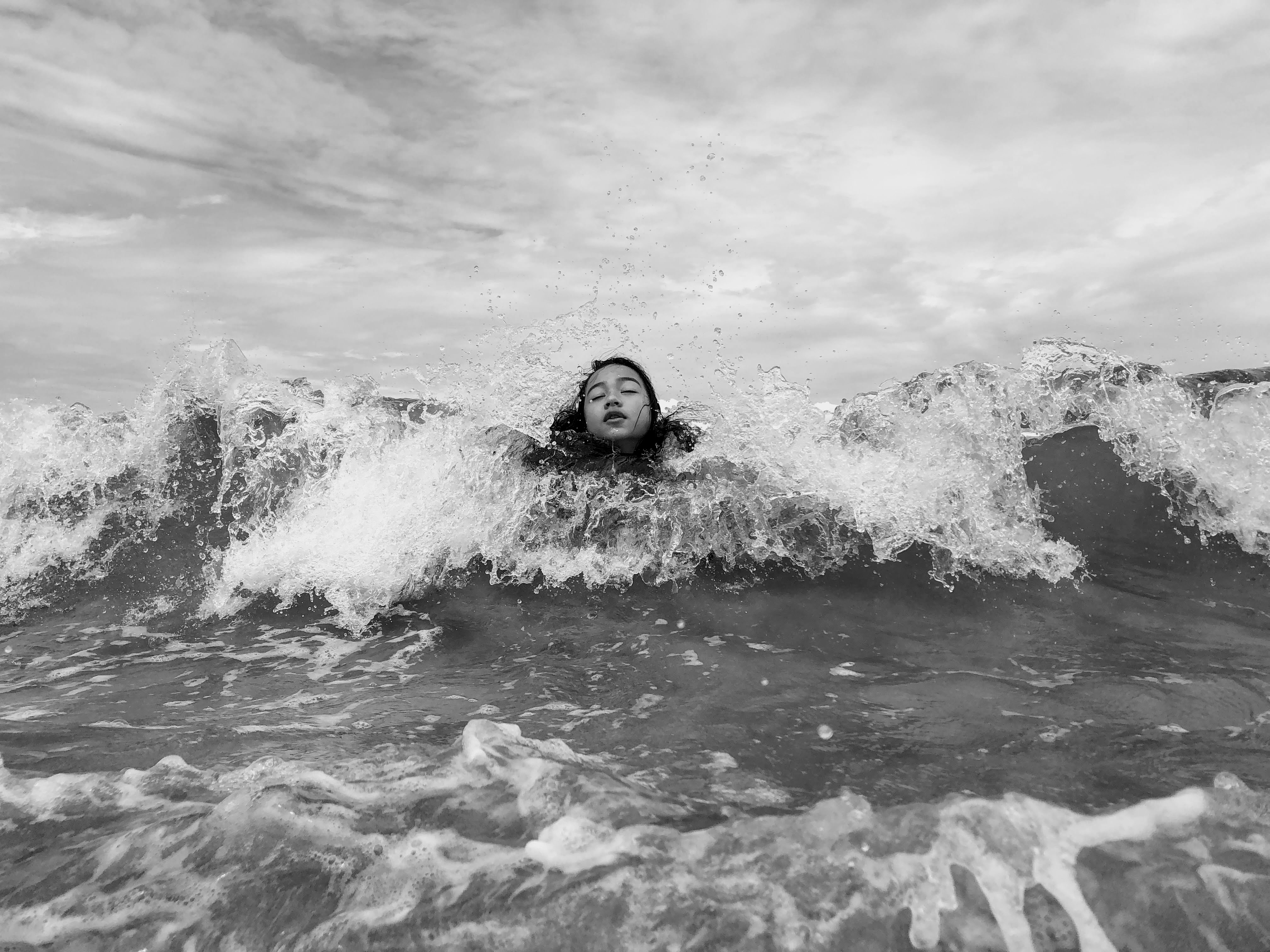 girl in wave